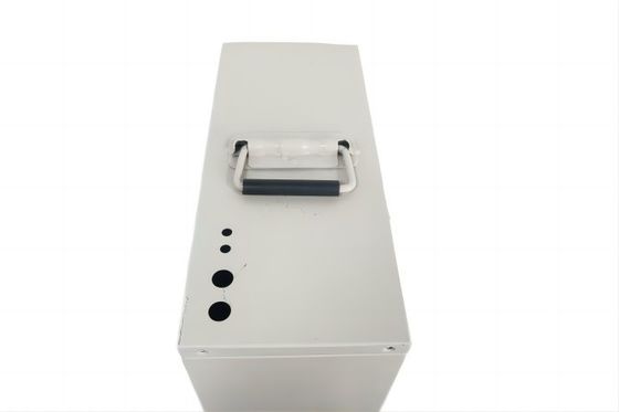 Batterie au lithium LifeP04 favorable à l'environnement 12.8V antipoussière 300AH CATL NCM