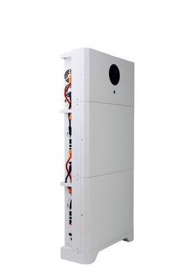 IP65 Plug rapide 51.2V 100A Système de stockage de batterie solaire résidentielle ESS intégré au BMS pour le système de panneaux solaires