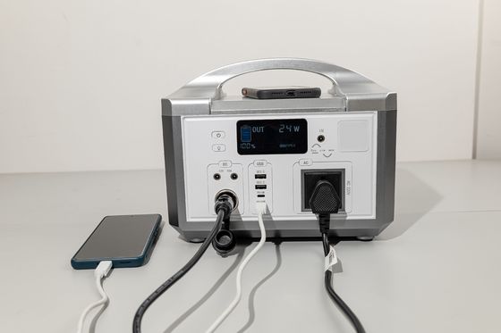 Pas d'effet mémoire Station électrique portable à onde sinusoïdale pure avec système de stockage d'énergie homologué ROHS