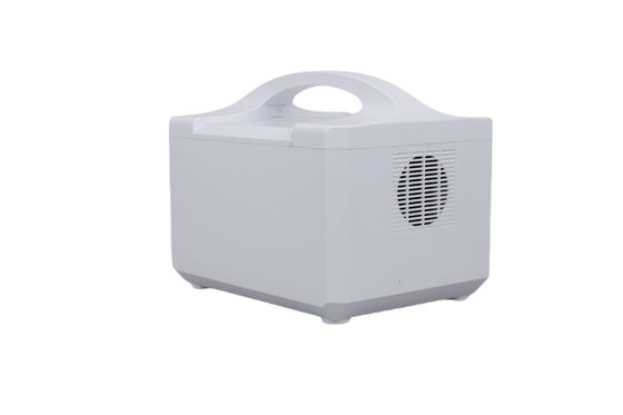 Paquet de batterie à l'épreuve de l'explosion Puissance de sortie super 600W Batterie lithium-ion rechargeable Station électrique portable pour le camping