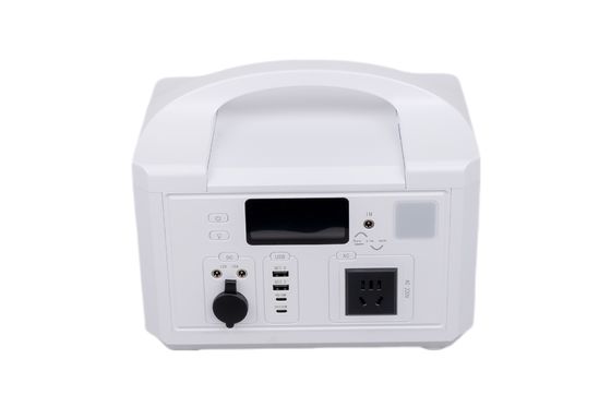 Charge rapide PD30W QC3.0 recharge cylindrique LifePO4 batterie centrale électrique mobile avec BMS pour l'alimentation en énergie solaire