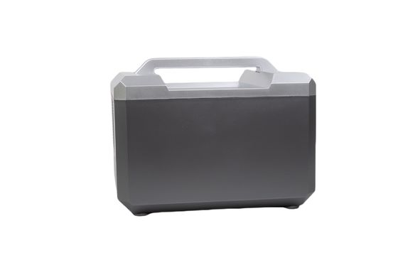 Puissance de sortie ultra Silver Shell 600W UE Adapteur de charge de la banque de puissance avec écran LCD