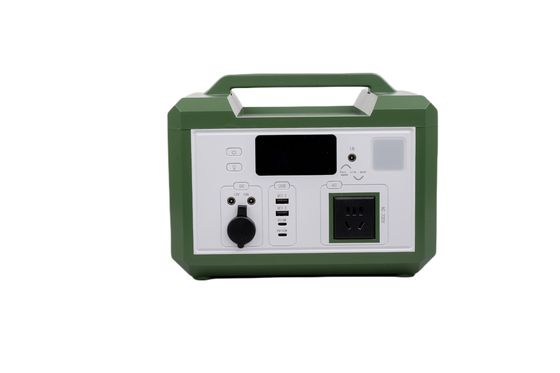 Système de stockage d'énergie pour la maison USB Type-C QC 3.0 Puissance de sortie 18W MPPT Support Source d'alimentation portable pour le camping