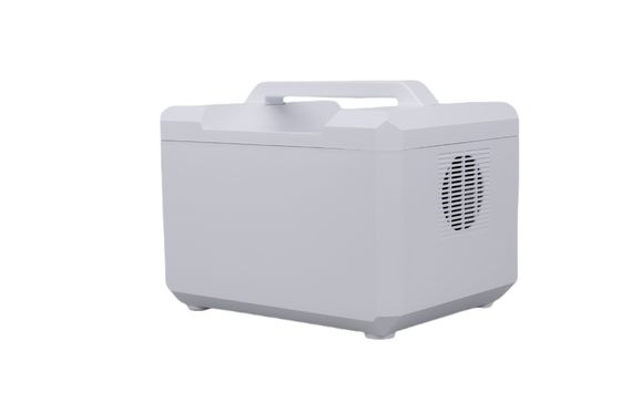 IP68 Charge rapide en 2 heures Casse à batterie blanche Banque d'alimentation portable pour appareils mobiles
