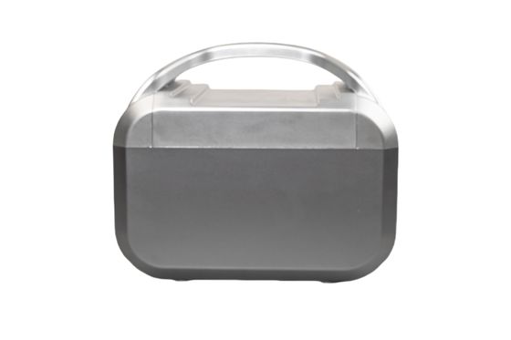 UL / CE Approuvé 576Wh de puissance de sortie AC Charge rapide dans les 3 heures Station solaire portable avec lumière LED pour RV
