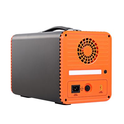 220V / 110V Chargement rapide en 2,5 heures MPPR soutient une centrale électrique portable avec APP / Bluetooth pour les pannes de courant extérieures