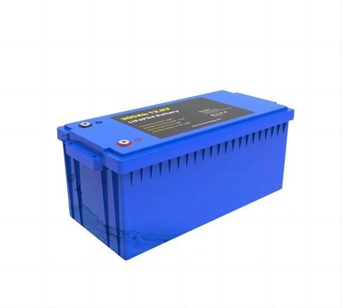 Pas d'effet mémoire Puissance de sortie élevée 3.84KWH SANYO LifeP04 100% DOD avec moniteur pour les systèmes de sauvegarde de stockage solaire à domicile