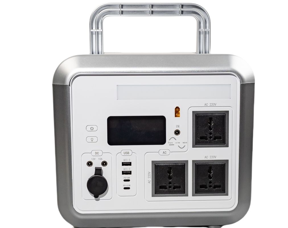 Charge rapide CPAP allume-cigare 120W Recharge 1500 puissance de sortie LifePO4 Batterie avec charge sans fil Pour RV